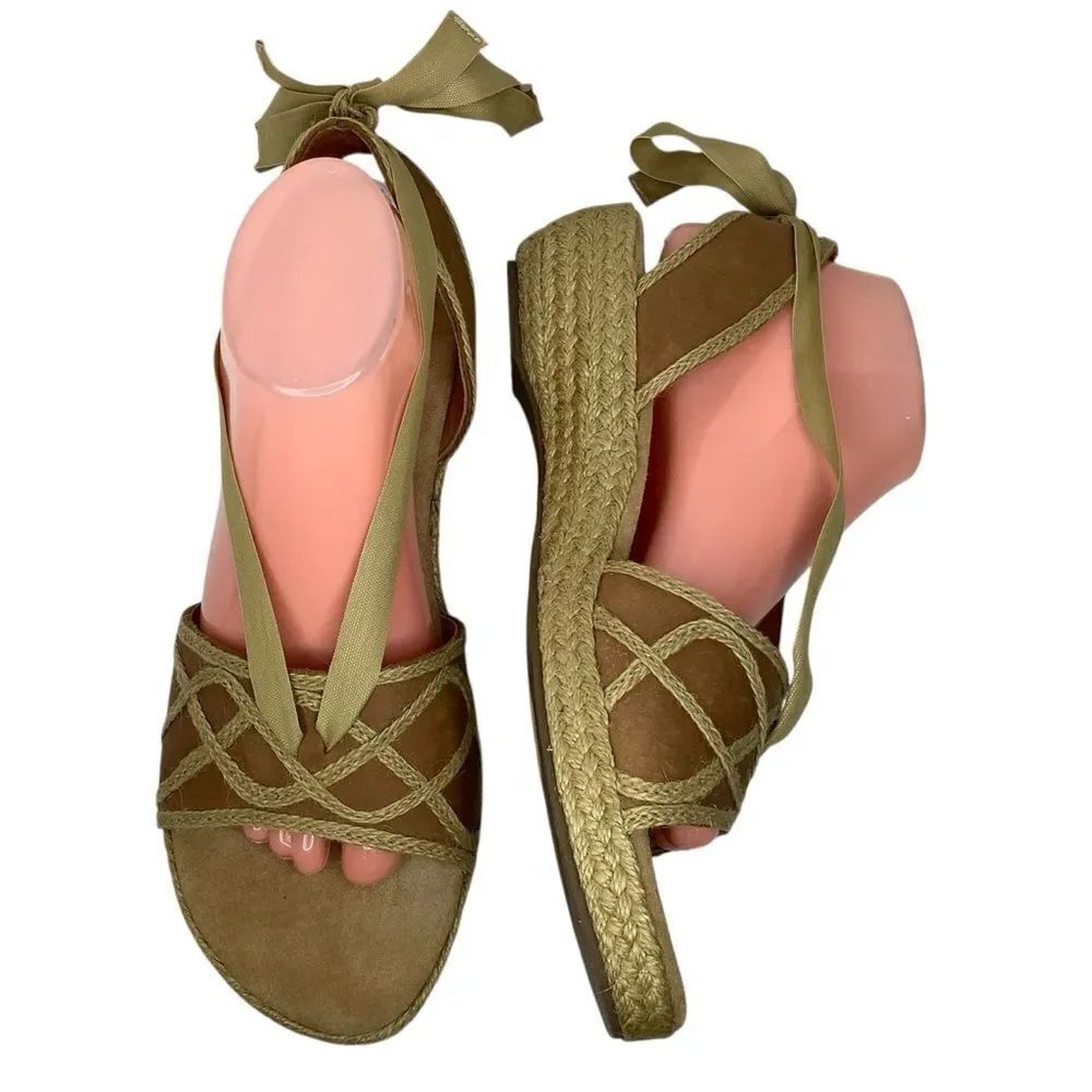 NWOT! Clarks Artisan Collection Brown Leather Tan Laces Wedge Sandals Sz 10M